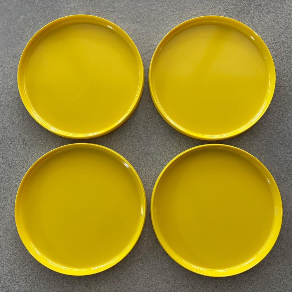 Oblique by PMC Vintage Yellow Melamine Plate Set of 4 in Like New Condition